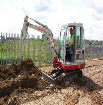 1 day mini digger training|mini digger driving courses.